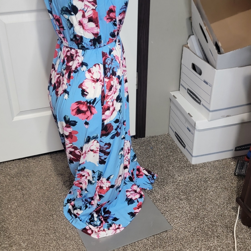 Floral Blue Wrap Dress - Picture 7 of 11